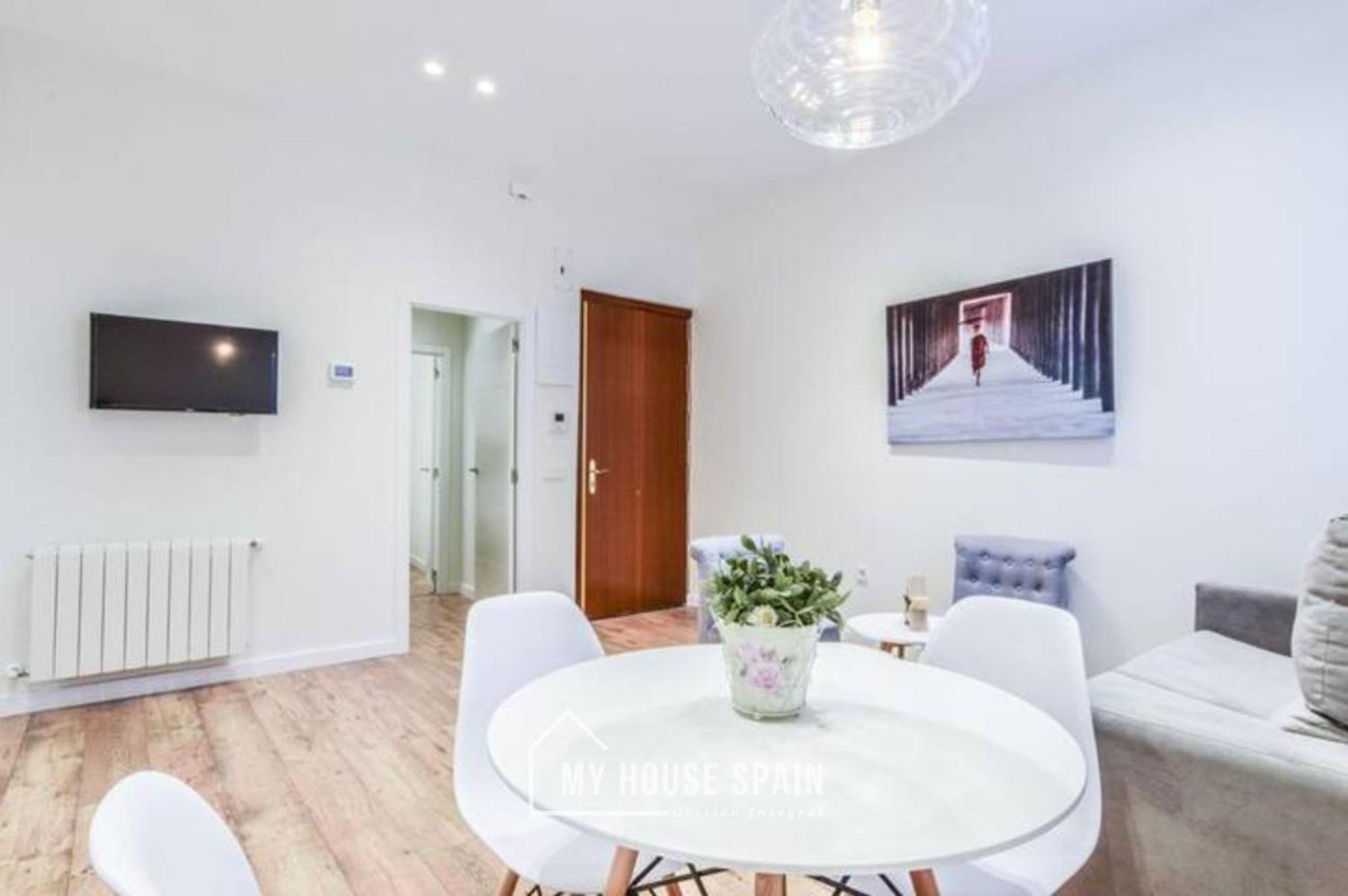 Myhousespain - Estrena Apartamento En El Centro De Madrid - Atocha Exterior photo